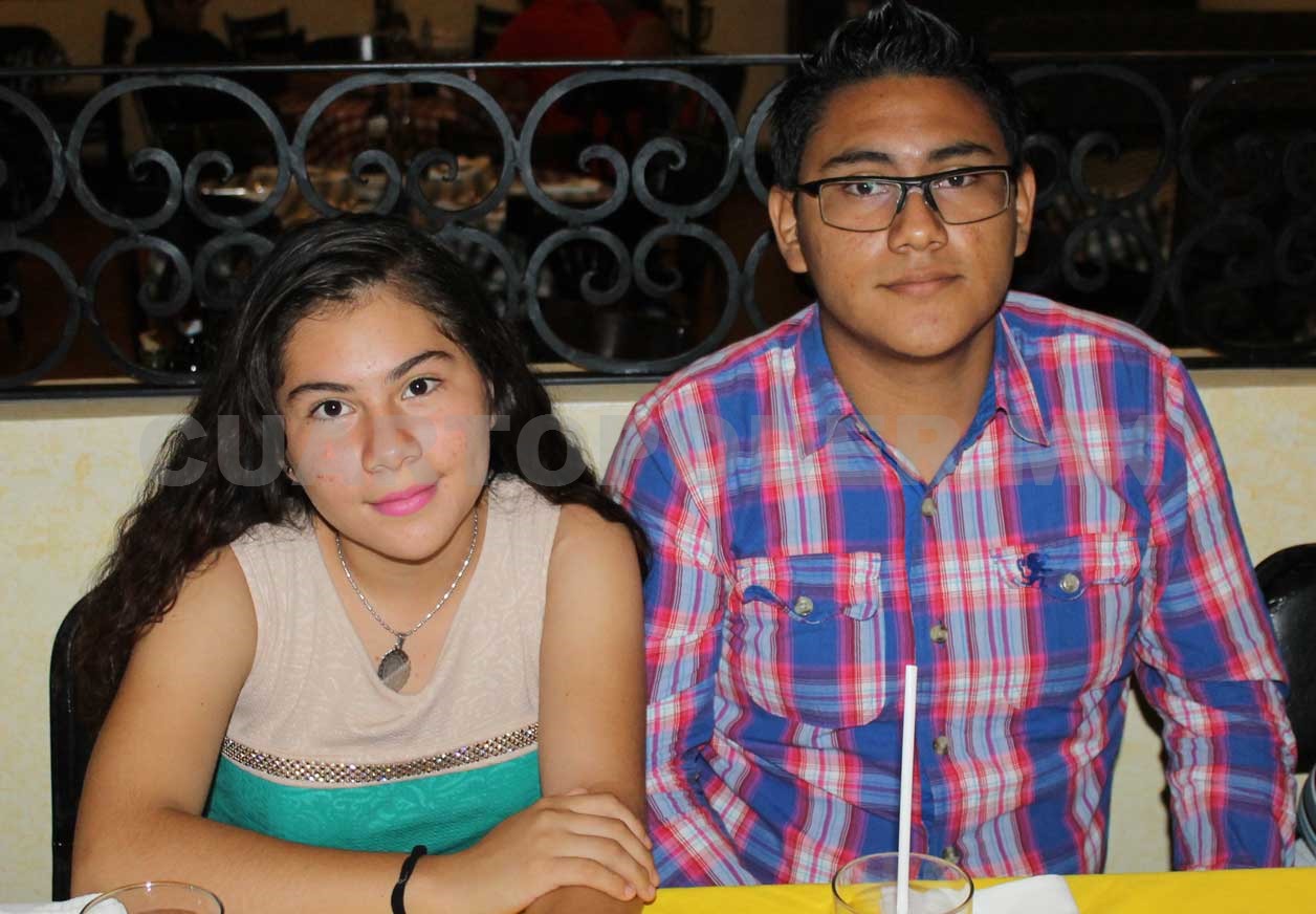 Graduados del nivel 4 Proficiency