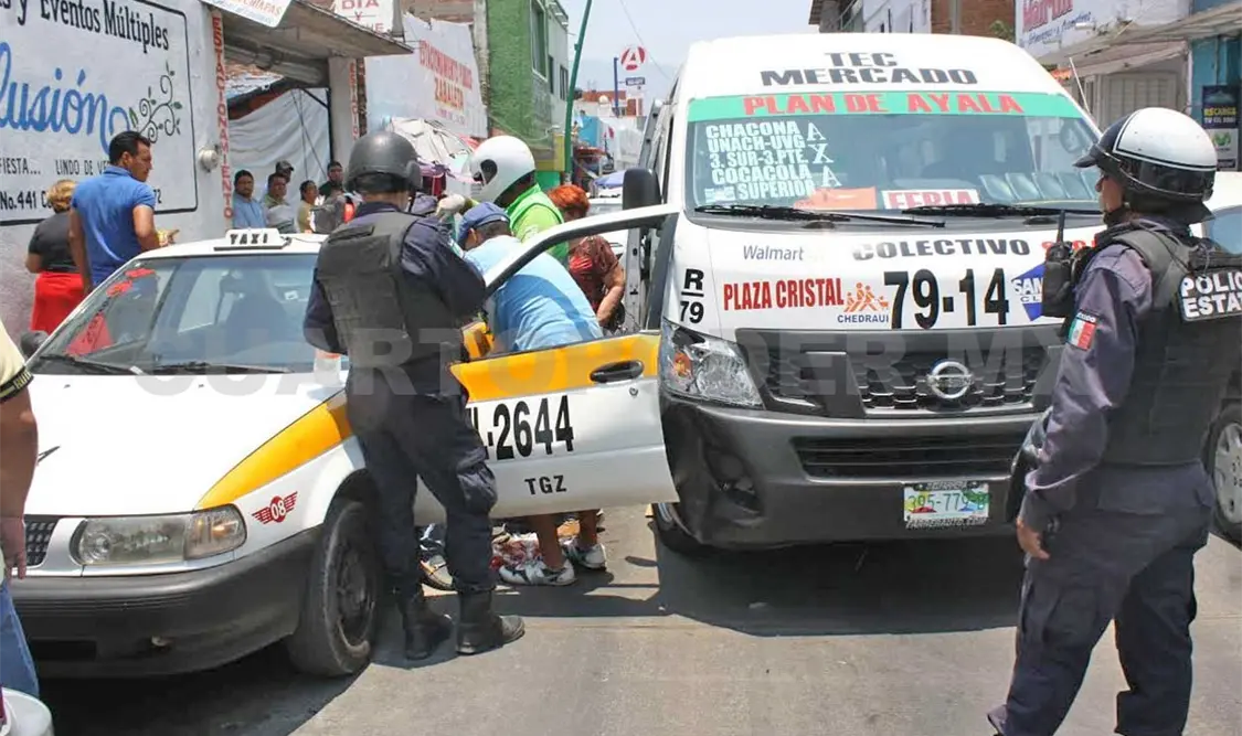 Un colectivo le aplastó el antebrazo