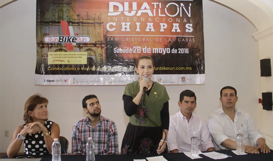La presentación oficial en San Cristóbal contó con la presencia de autoridades municipales y del estado. Guillermo Ramos / CP