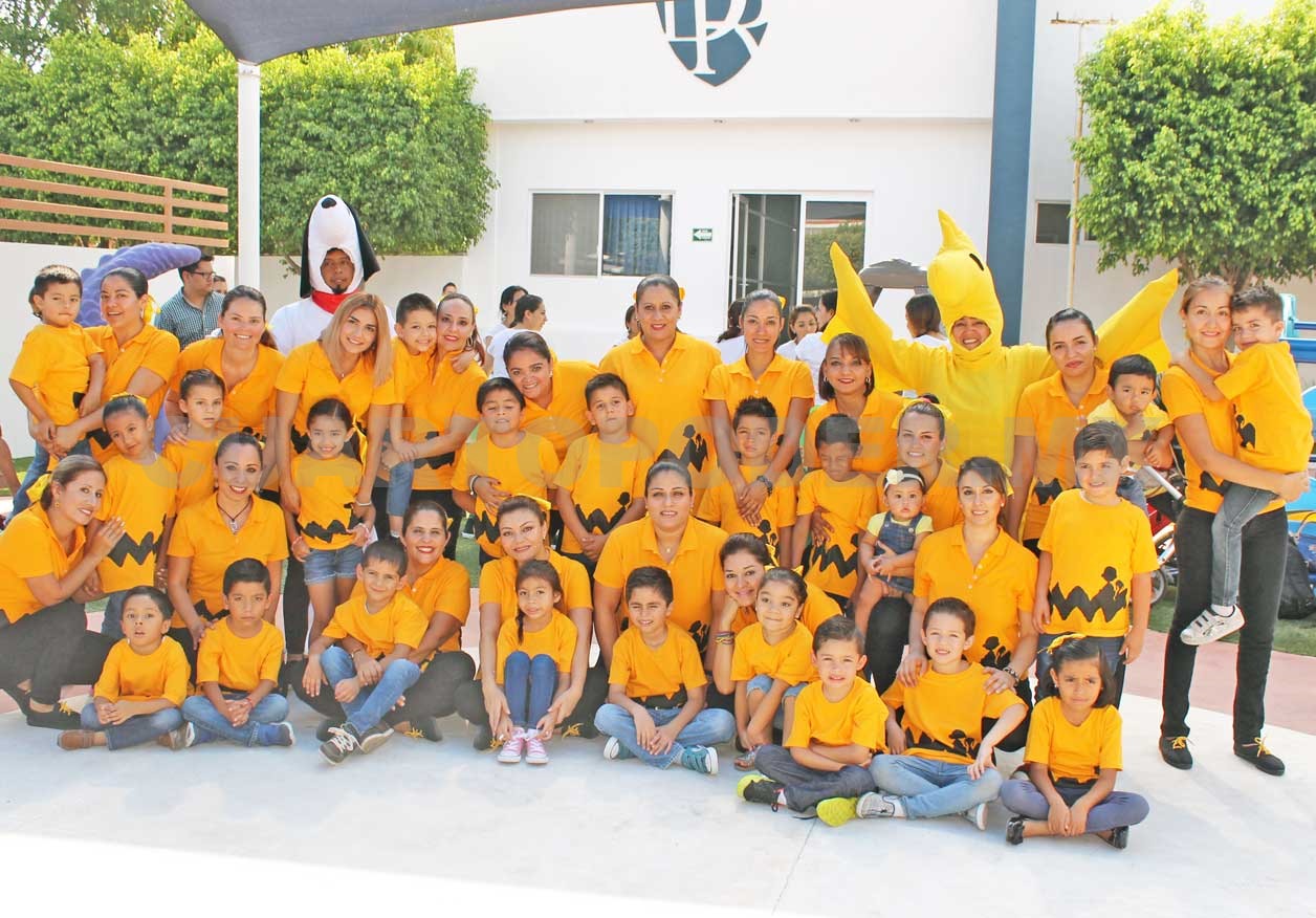 Celebran con sus pequeños