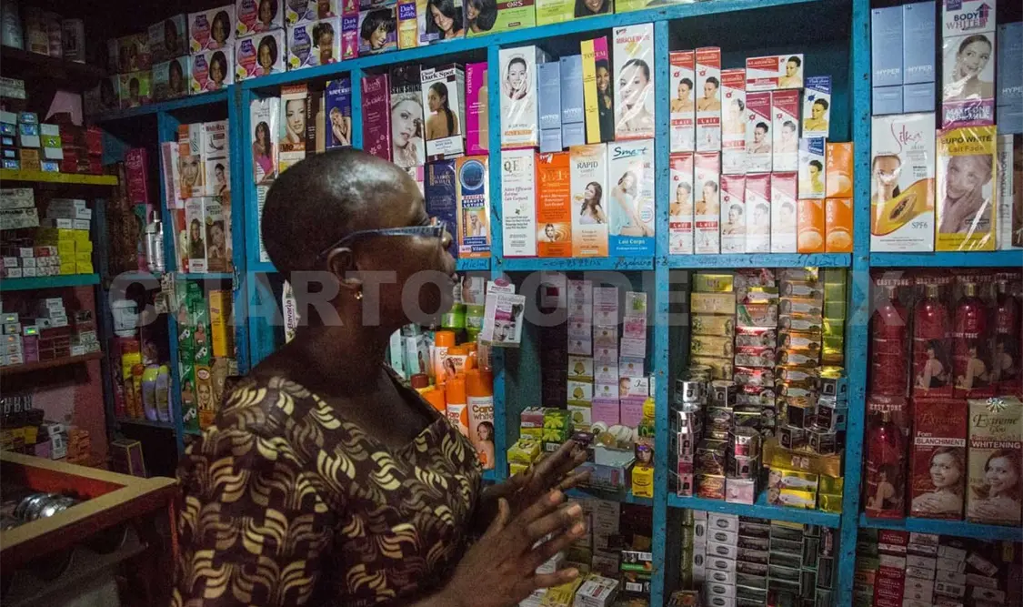 Blanqueamiento de piel, moda peligrosa en África