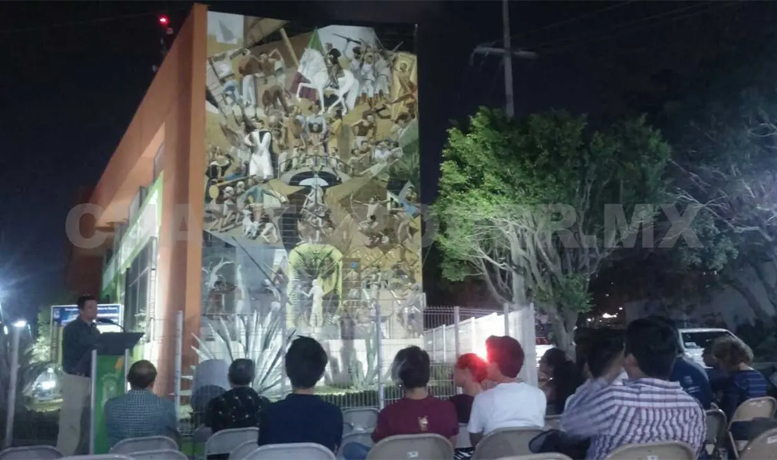 Invitan a observar obra monumental de César Corzo