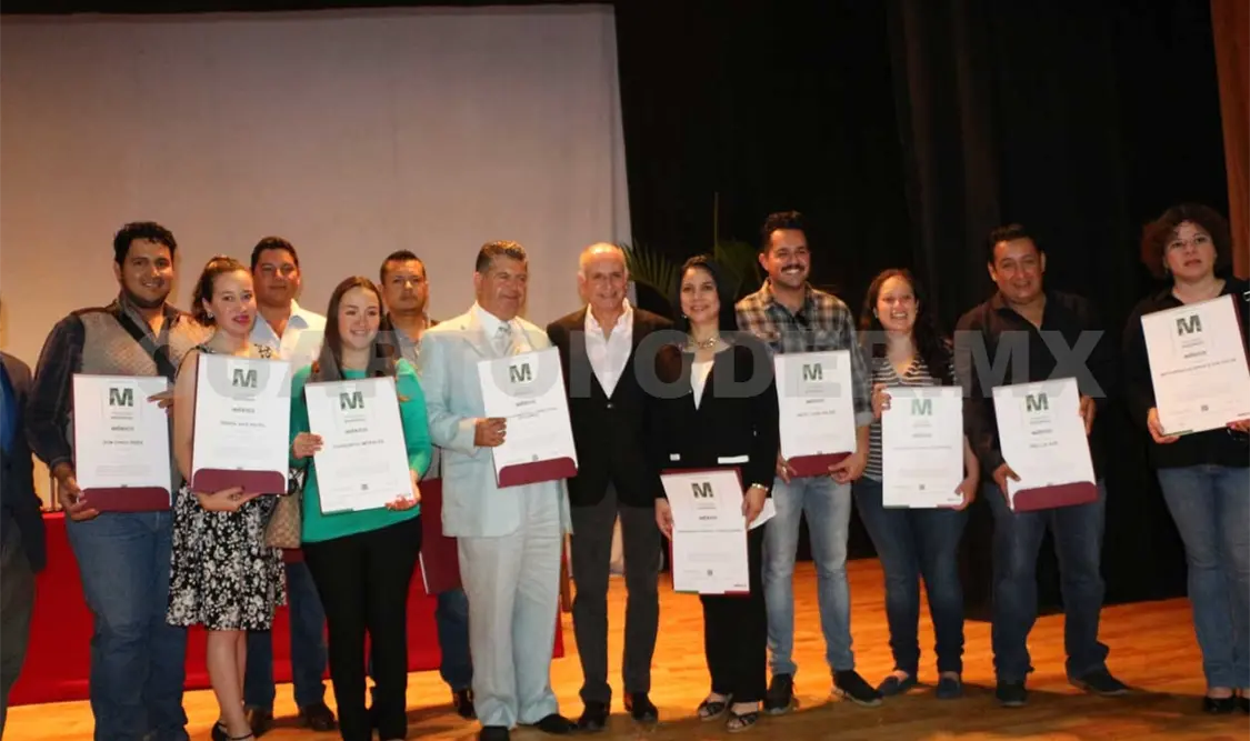Entregan credenciales en Turismo de Naturaleza