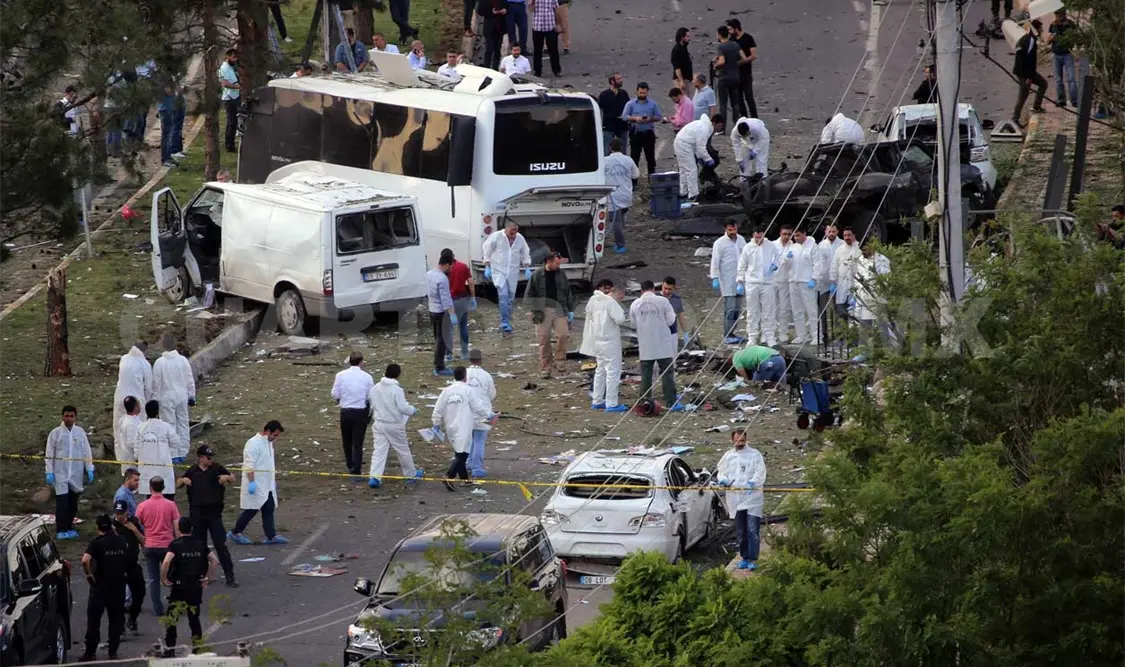 Ataque a policía deja tres muertos como saldo