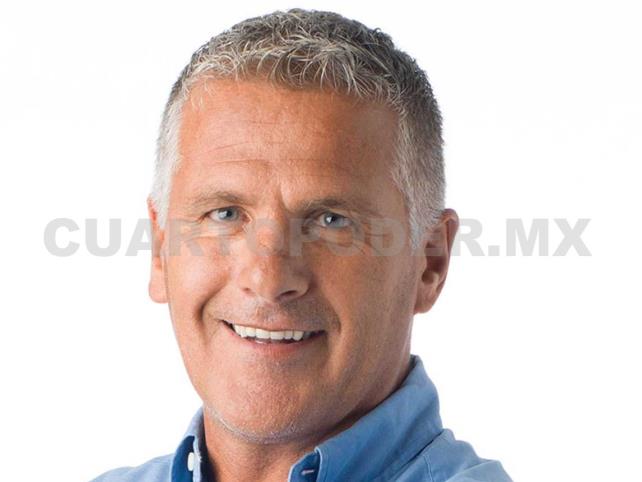 Inicia proceso por paternidad de Héctor Soberón