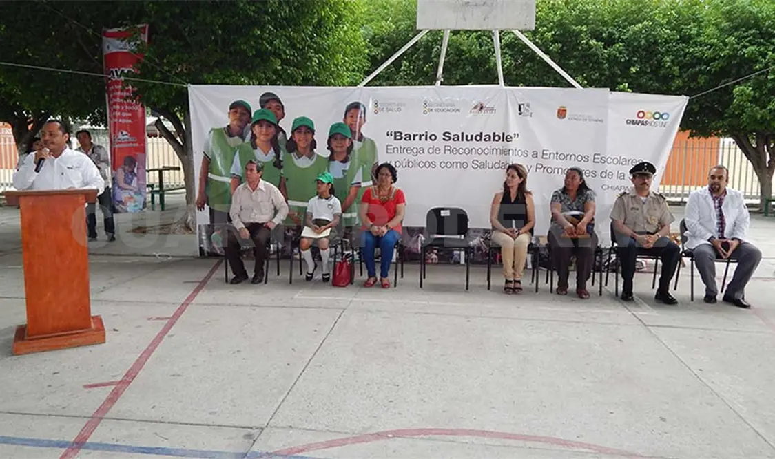 Secretaría certifica escuelas y entornos saludables