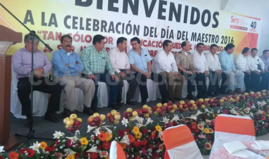 Aspecto de la celebración este sábado en celebración del Día del maestro. Ana Laura Mondragón / CP