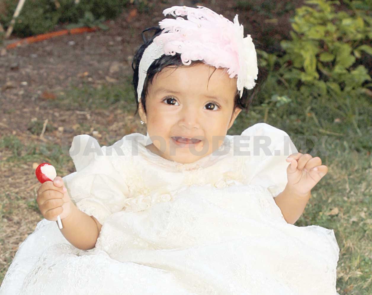 Primer sacramento para María Fernanda