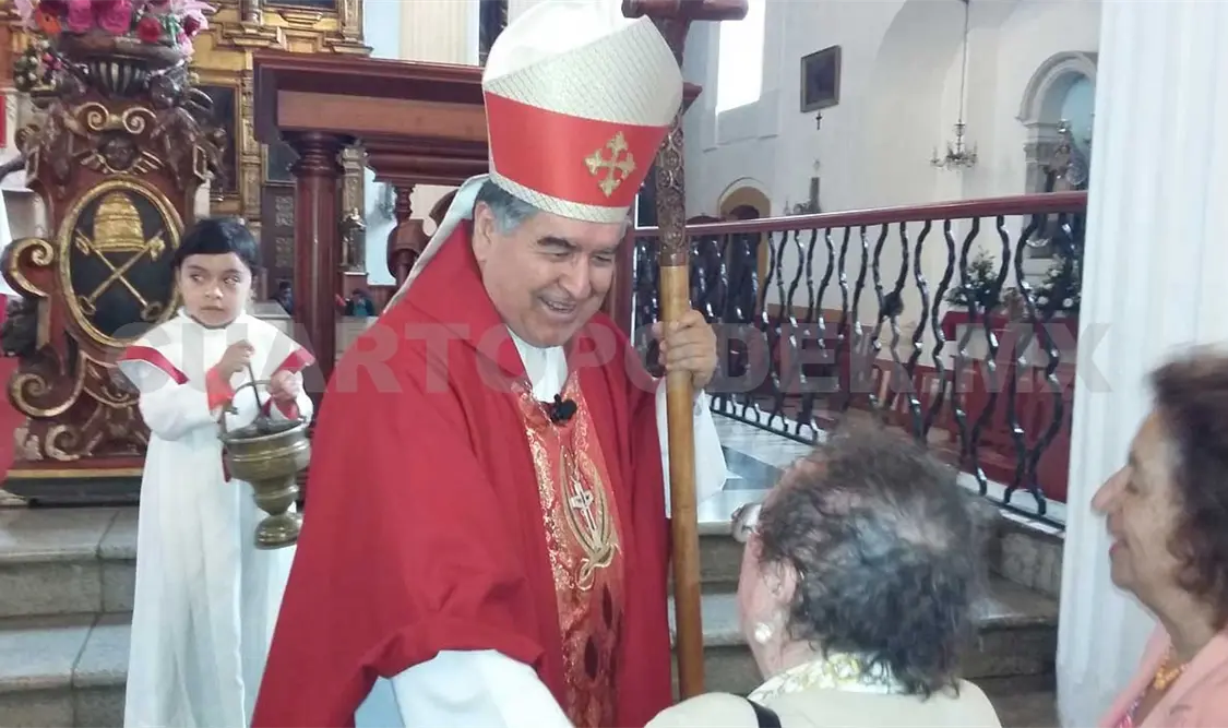 Felipe Arizmendi felicitó a maestros en su día