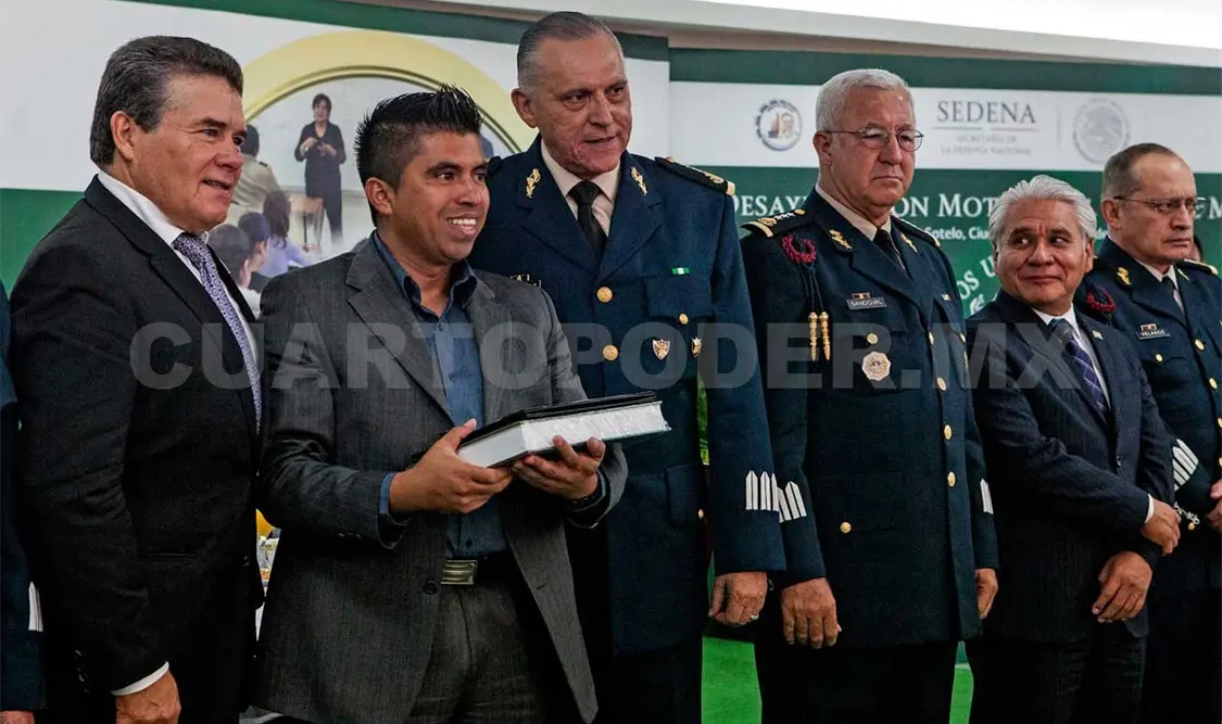 Reconoce Sedena labor magisterial
