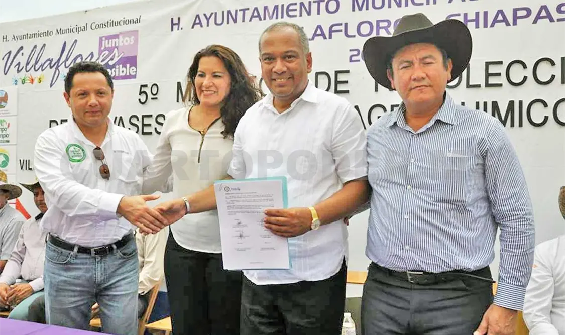 Firman convenio en pro del medio ambiente