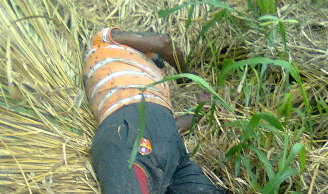 En el interior de un canal de aguas negras fue localizado el cuerpo sin vida de un jornalero agrícola guatemalteco.