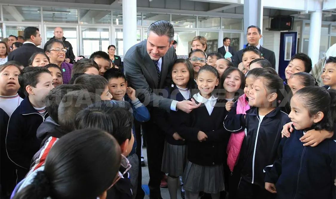 Ampliarán programa Escuelas al CIEN