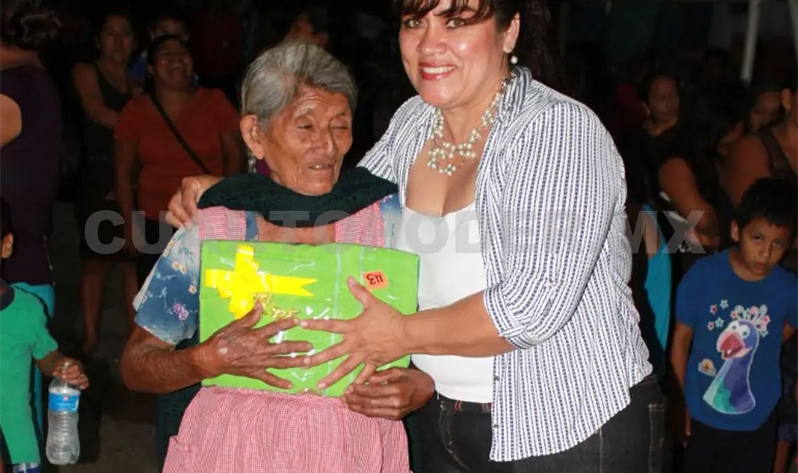 Celebran a la mujer más longeva del lugar