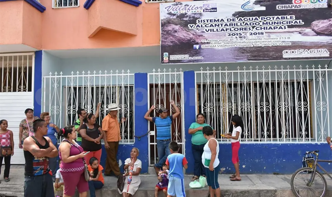 Colonos tomaron oficinas de Sapam