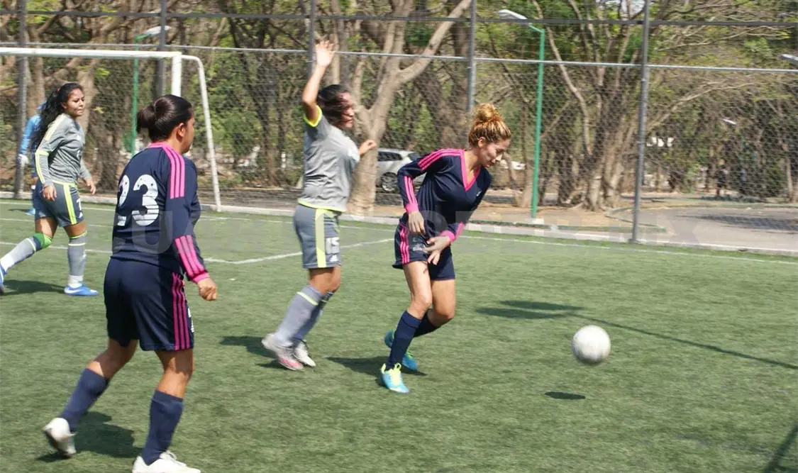 Leonas da zarpazo y escala al segundo lugar