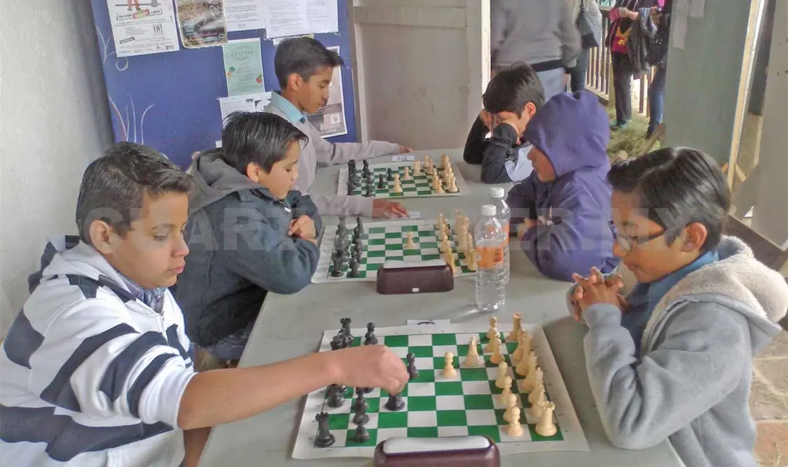 Ajedrecistas ahora viajan a Comitán