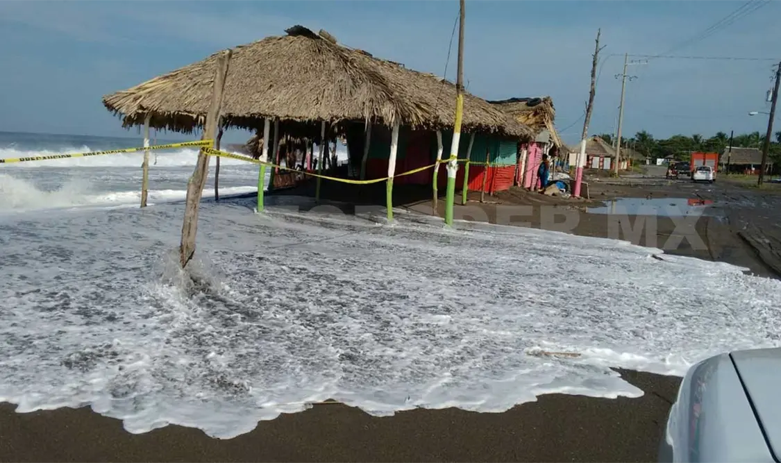 Toman precauciones ante mar de fondo