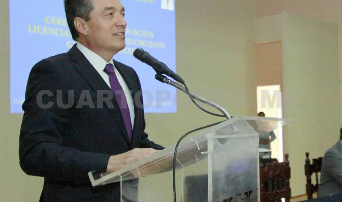 Reconocen labor de Doctor Manuel Velasco Suárez