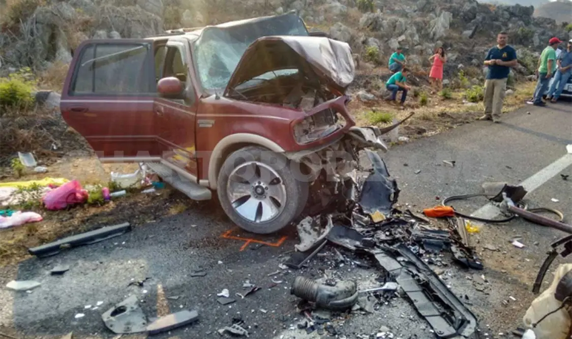 Accidente deja 5 fallecidos