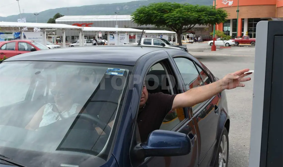 Buscarán que paguen quienes no compren en plazas