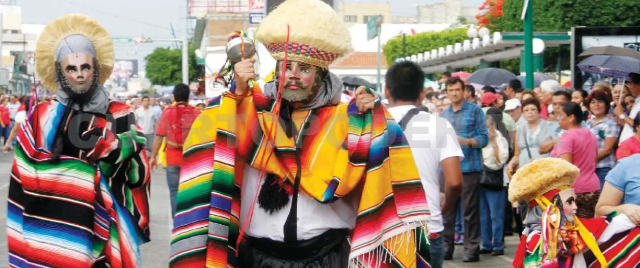 Falsos Parachicos marchan
