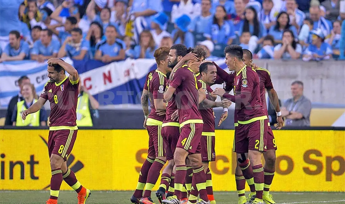 ¡Sorpresa de la Vinotinto! Le pegó a la garra charrúa