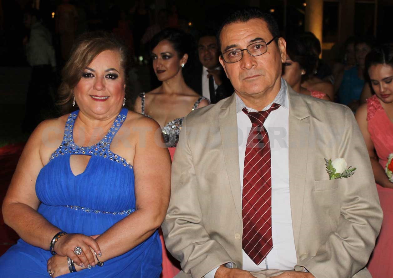 Jose´ Antonio y Karina se dan el sí