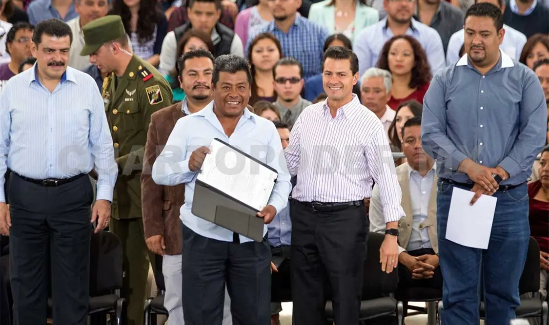 Más viviendas dignas para familias: EPN