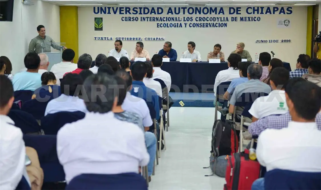 Participan expertos en curso de ecología