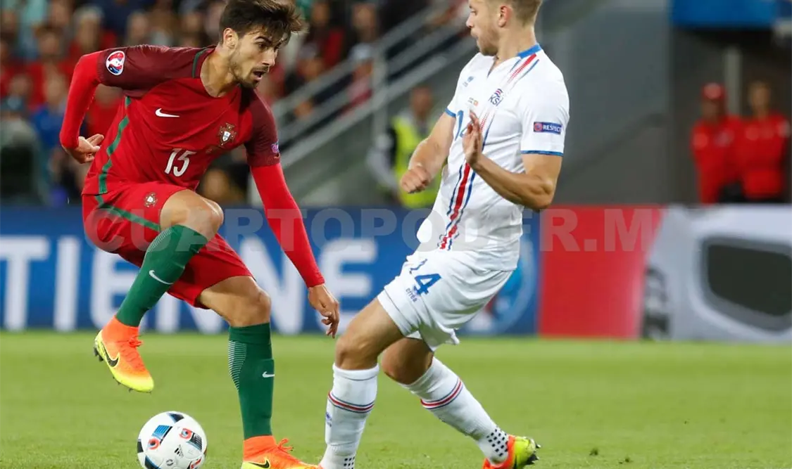 Portugal se conforma con empate ante Islandia