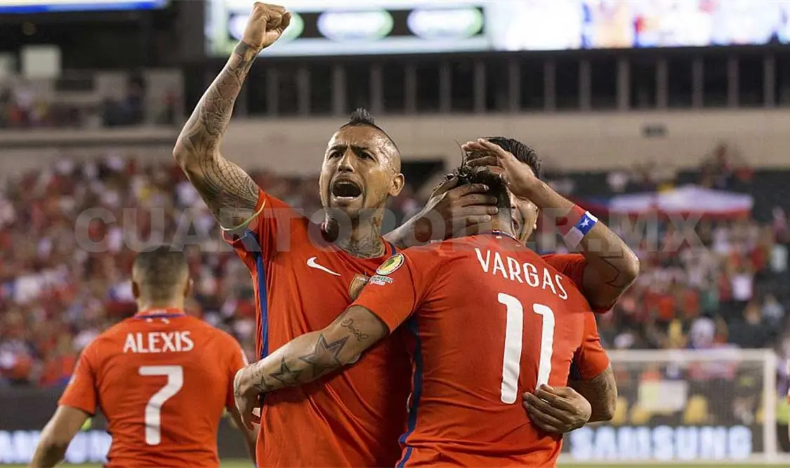 Chile derrotó 4-2 a Panamá y clasificó a Cuartos de Final