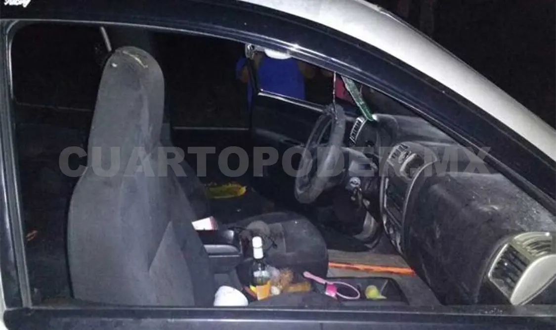 Policías atacan a tiros a una familia