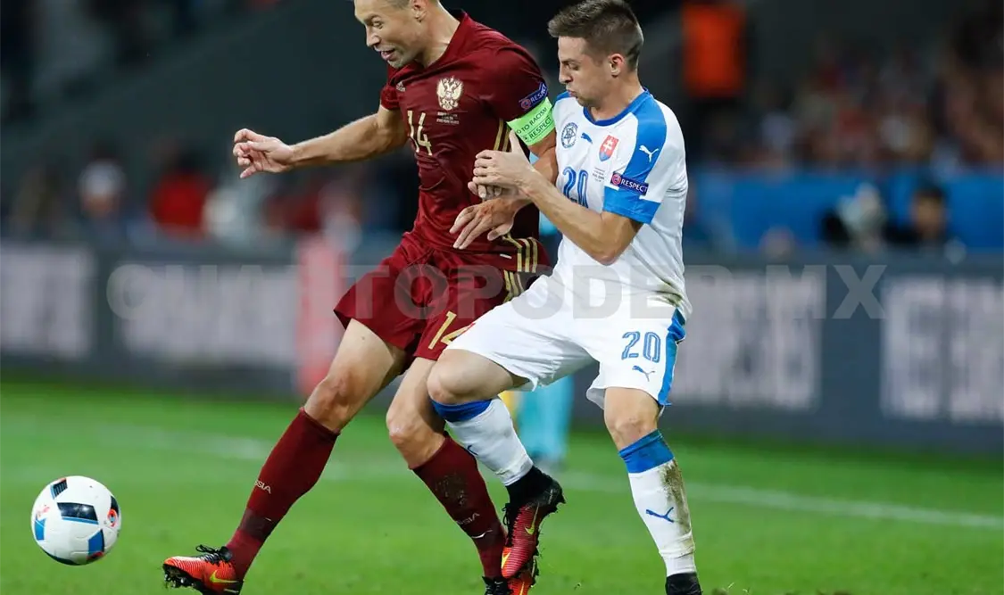 Rusia sigue con malas noticias, pierde 2-1