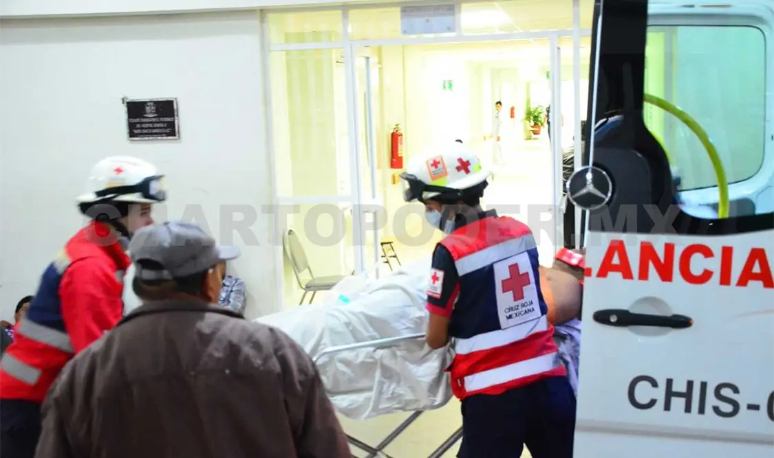 Motociclista ebrio choca contra muro