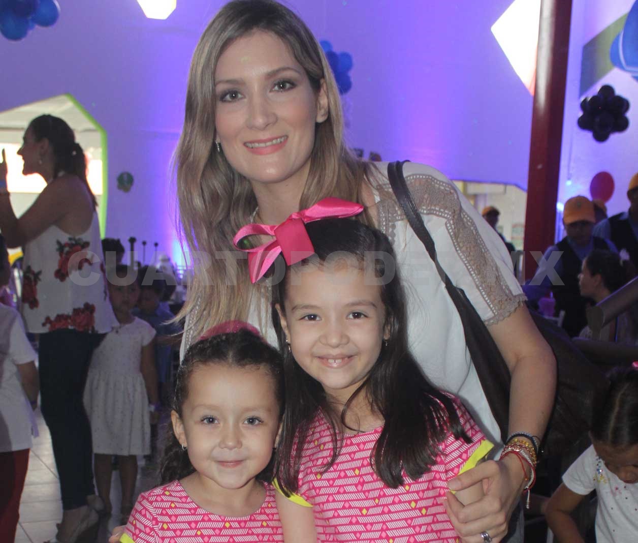 Rebeca y Luis festejan al estilo Star Wars