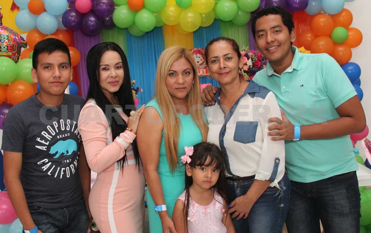 Fiesta de cumpleaños para Jacqueline