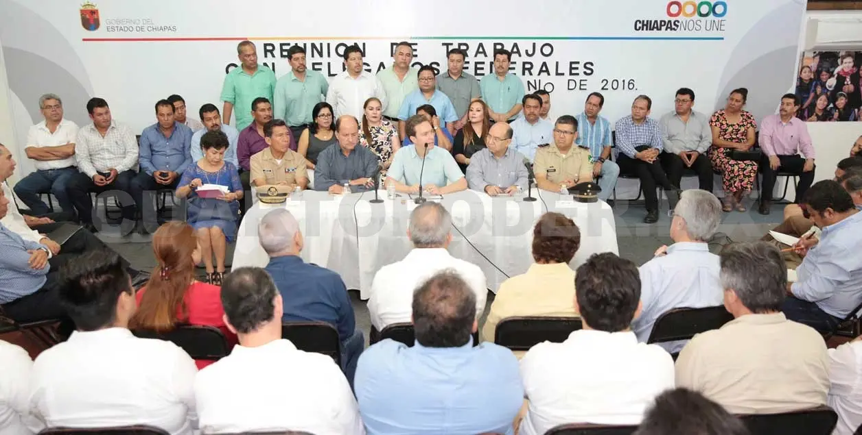 Sostiene MVC encuentro con delegados federales