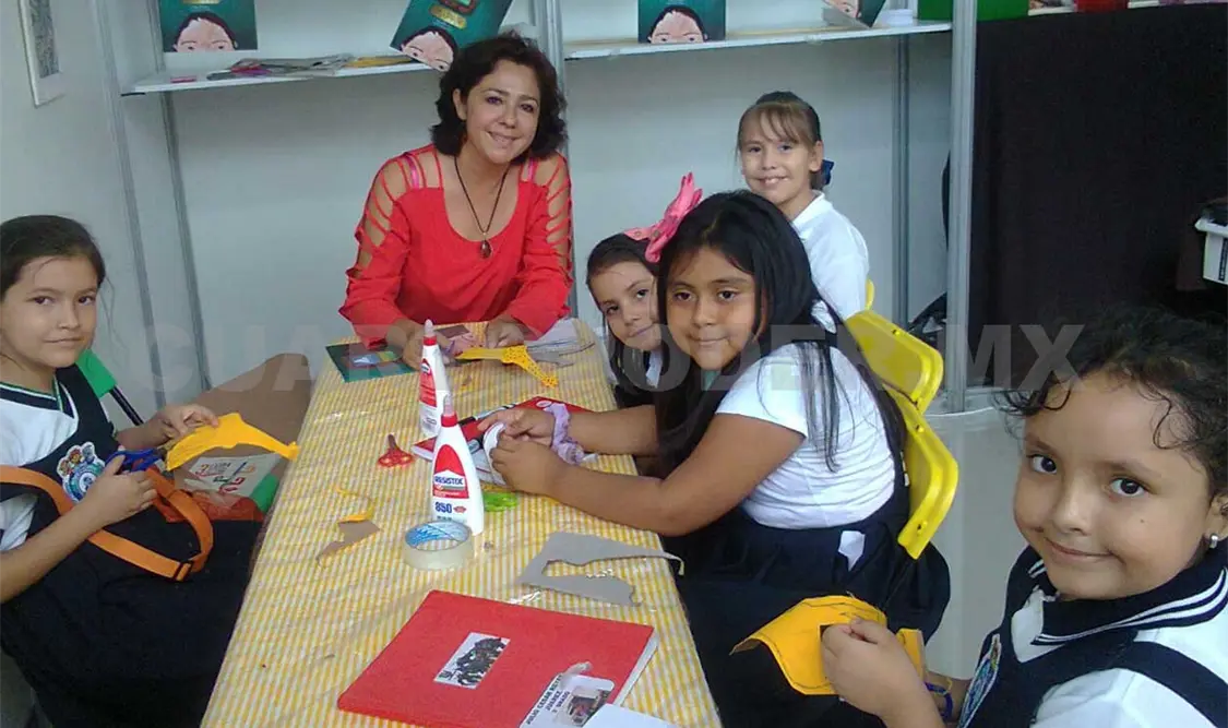 Patricia Fonseca y su cuento “La jirafa”. Cortesía
