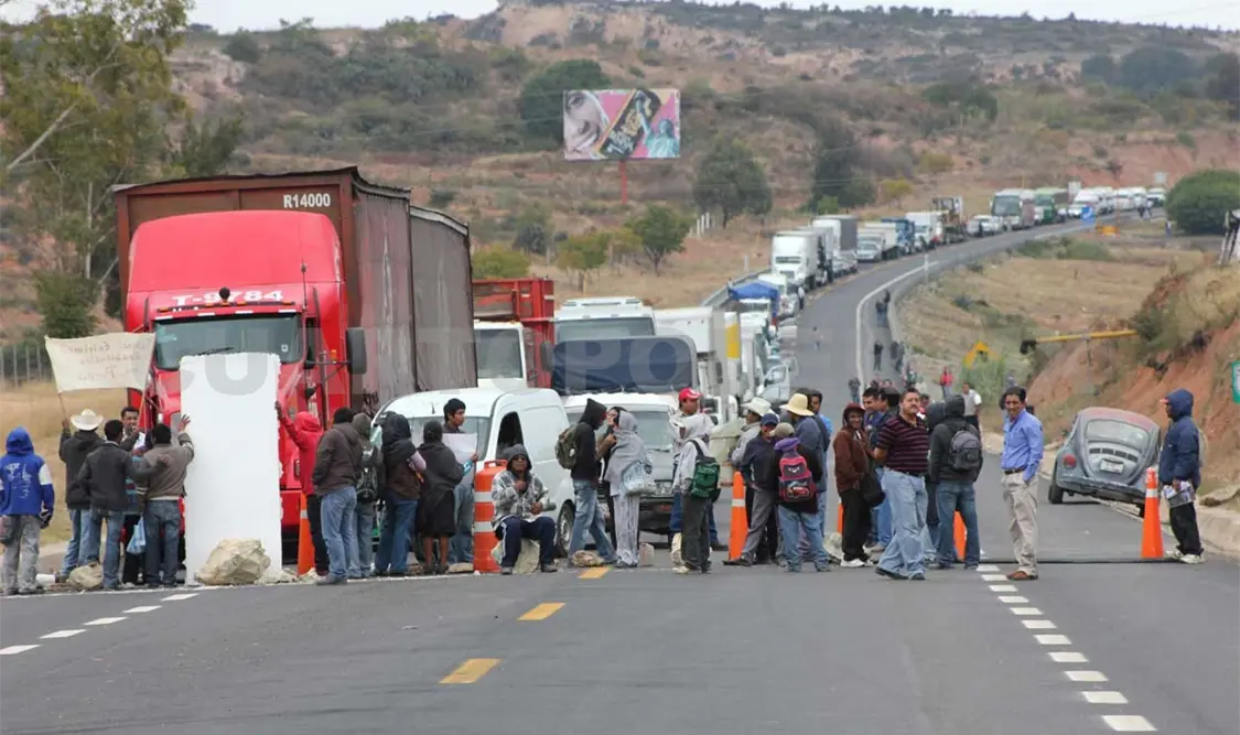 Sector privado pide a maestros retirarse