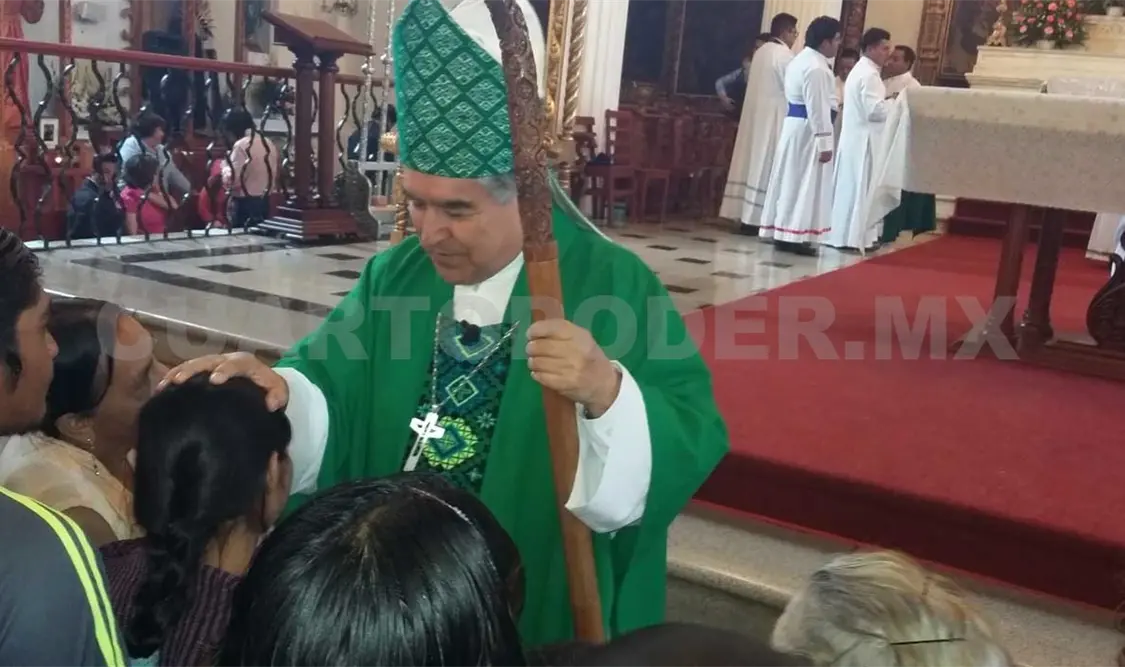 Obispo exhorta al diálogo