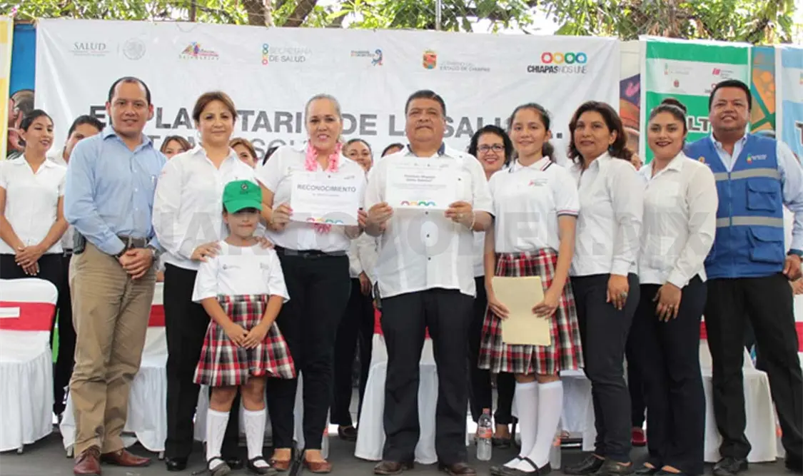 Reconocen a escuela por promover vida saludable