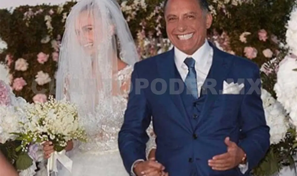 Bailarina se casa con millonario de 62 años