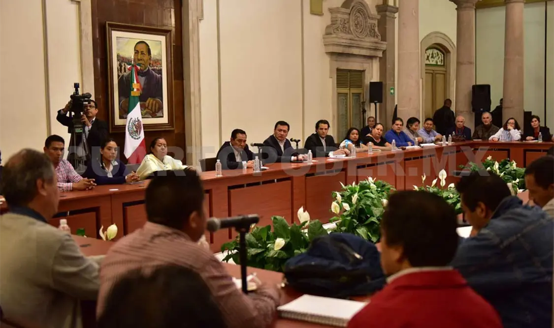 Habrá diálogo hasta fin de bloqueos: Osorio