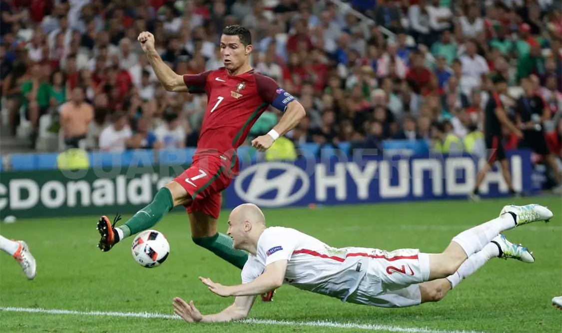 Portugal vence a Polonia en penales