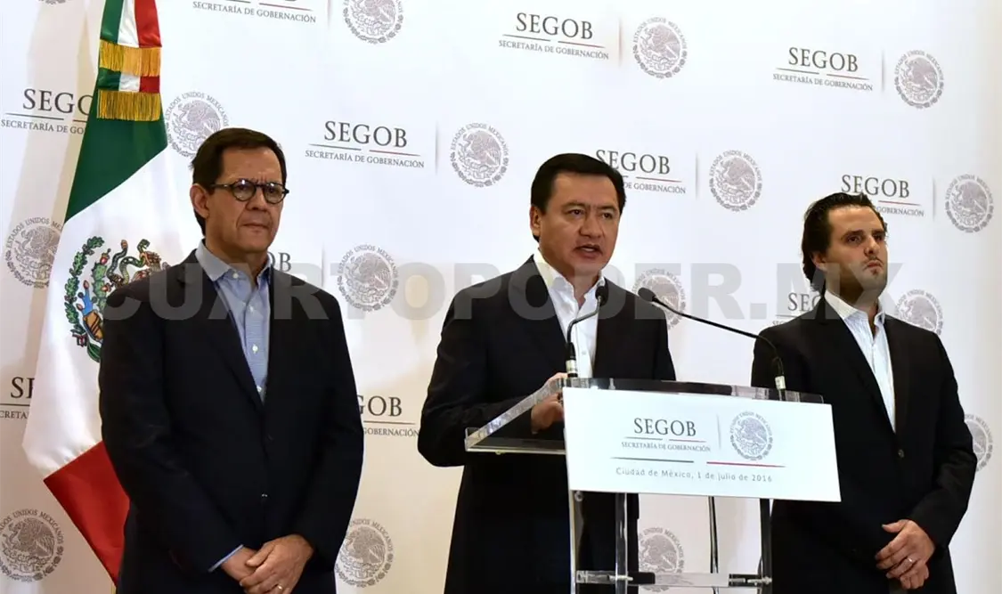 Osorio Chong anuncia que habrá acciones para reanudar tránsito en Oaxaca y Chiapas