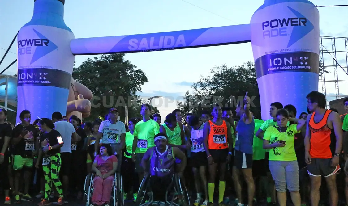 Un total de mil atletas entre niños, jóvenes y adultos se dieron cita en el Parque Bicentenario para tomar parte en esta justa. Cortesía