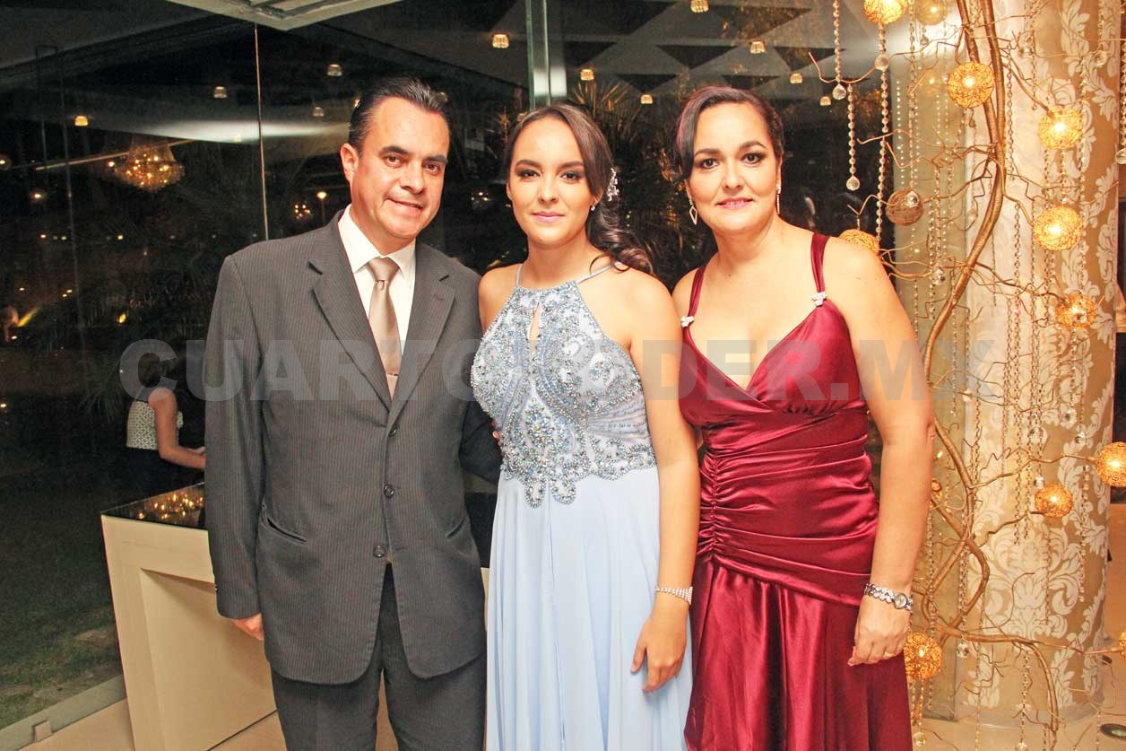 Noche de quinceañeras
