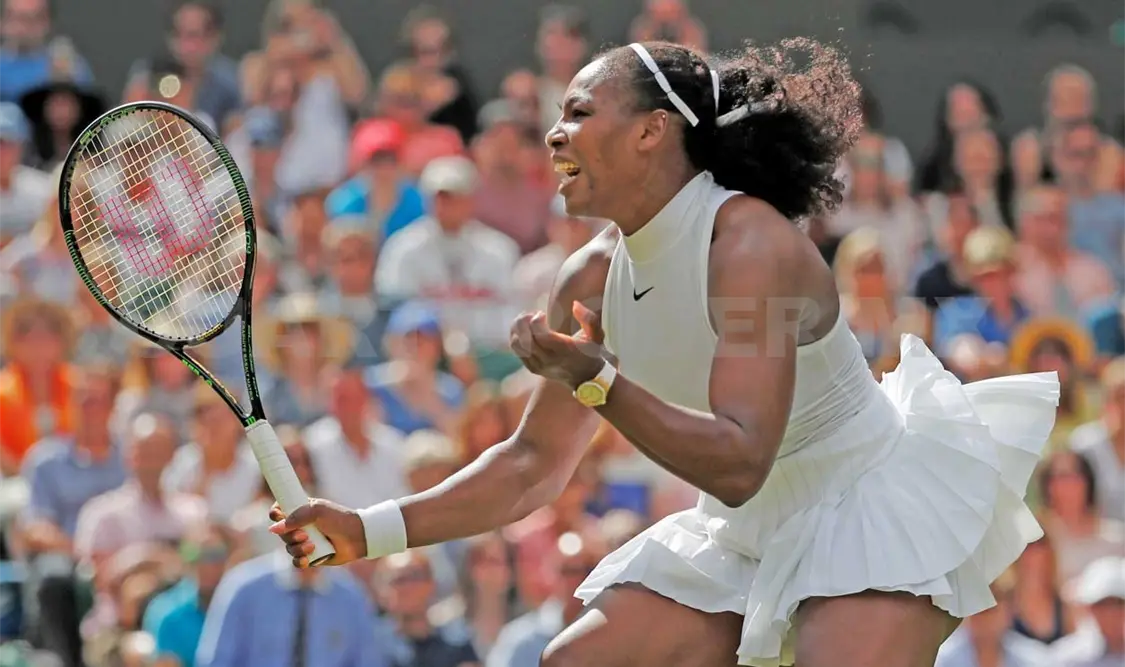 Serena Williams llega con paso firme a semifinales