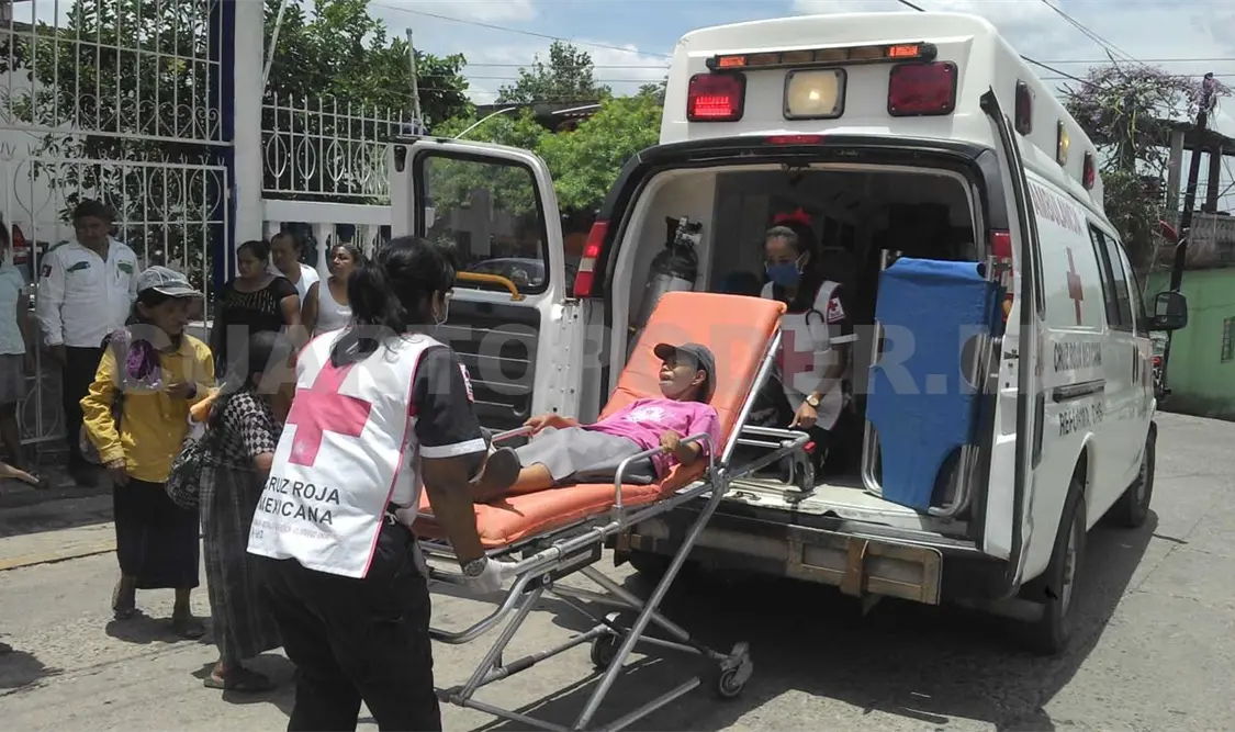 Mujer sufre golpe de calor